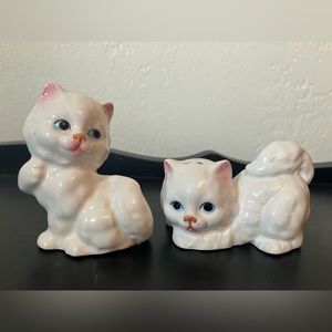 Vintage Cat Salt and Pepper Shakers